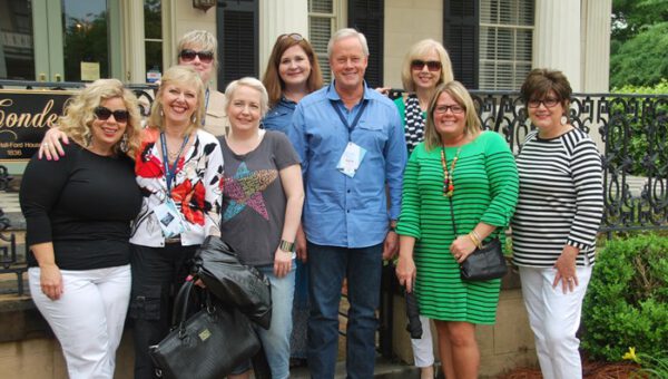 Blogger group shot with Danny Lipford